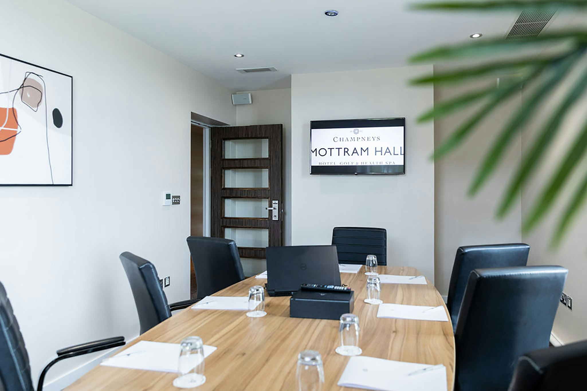 Mottram Hall 17/20