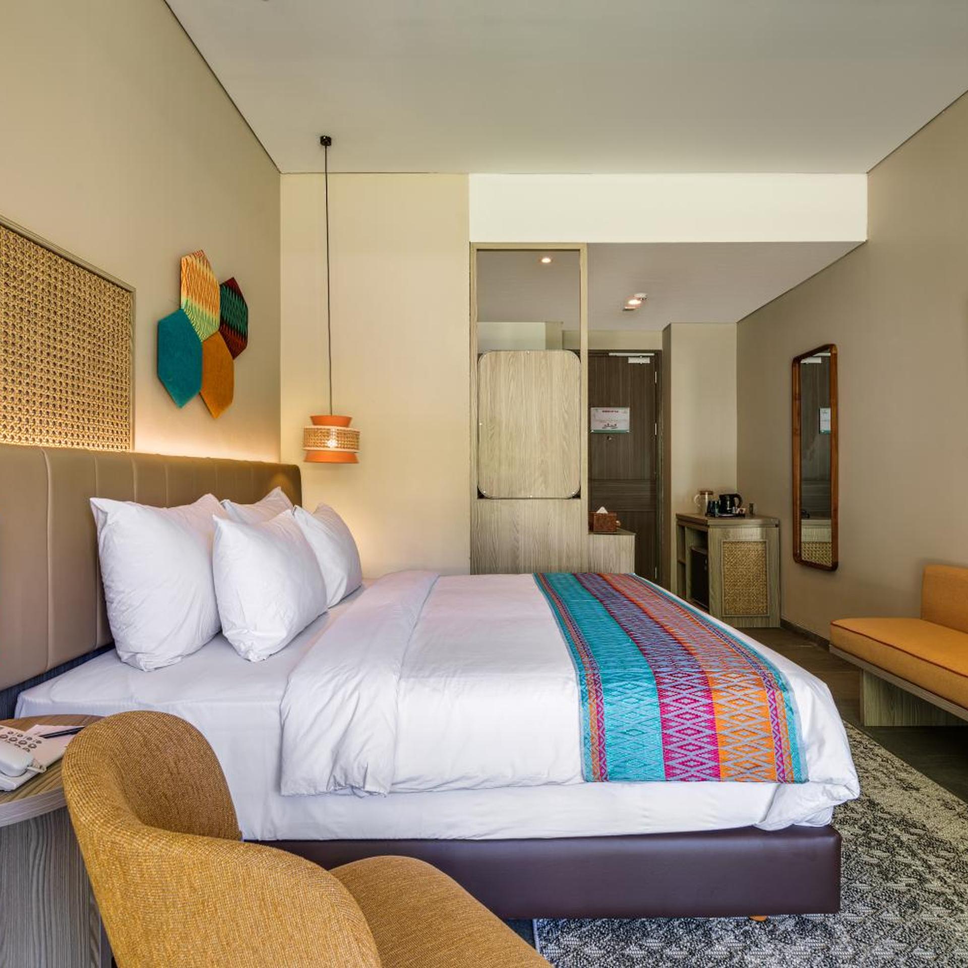 Ultimate, Deluxe, Double Bed, Pool View