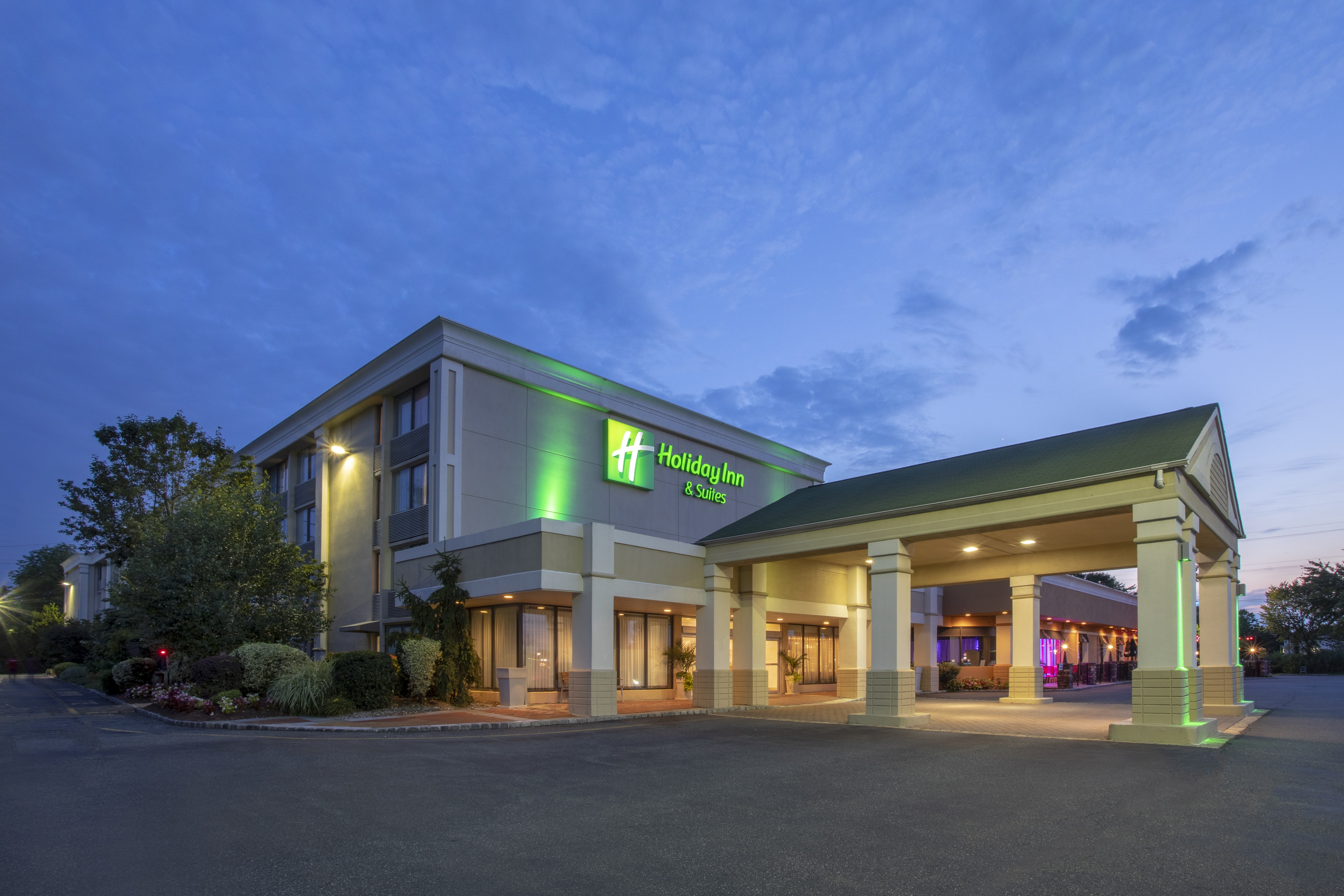 Holiday Inn Hotel And Suites Parsippany Fairfield 10/58