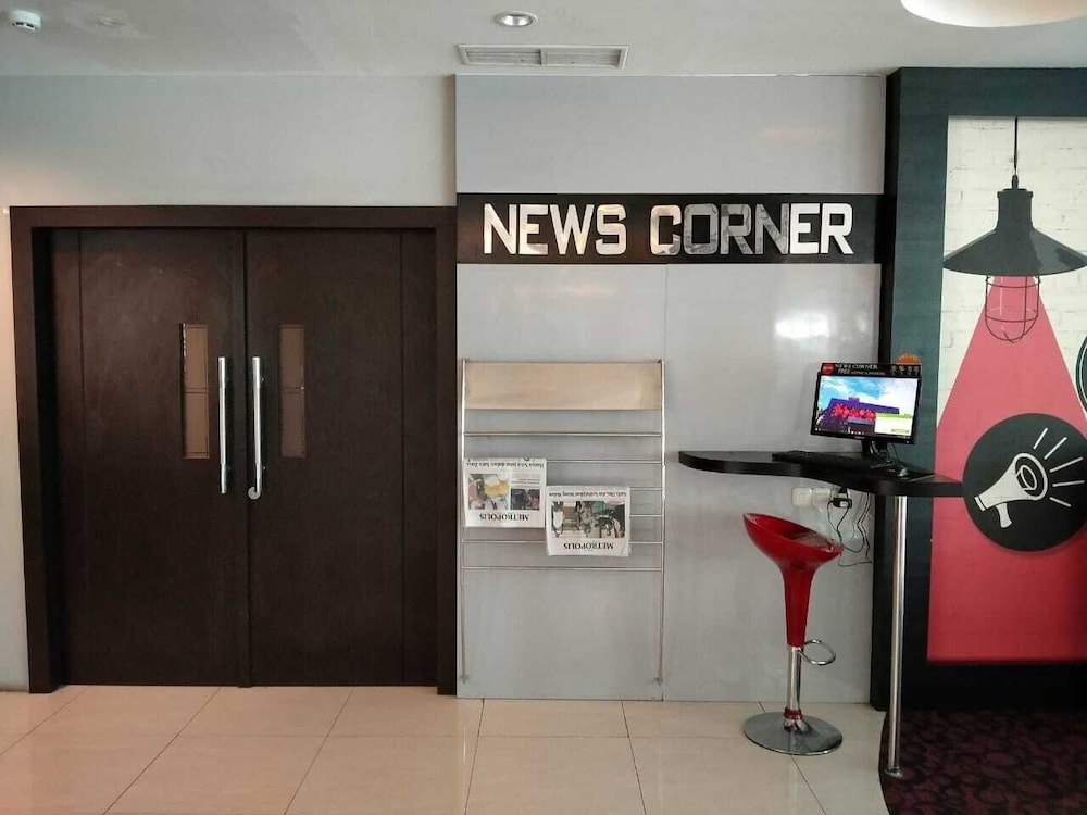 News Hotel Surabaya By Graha Pena Jawa Pos 34/50