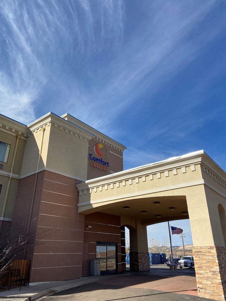 Comfort Suites Gallup East Route 66 and I-40 1/42