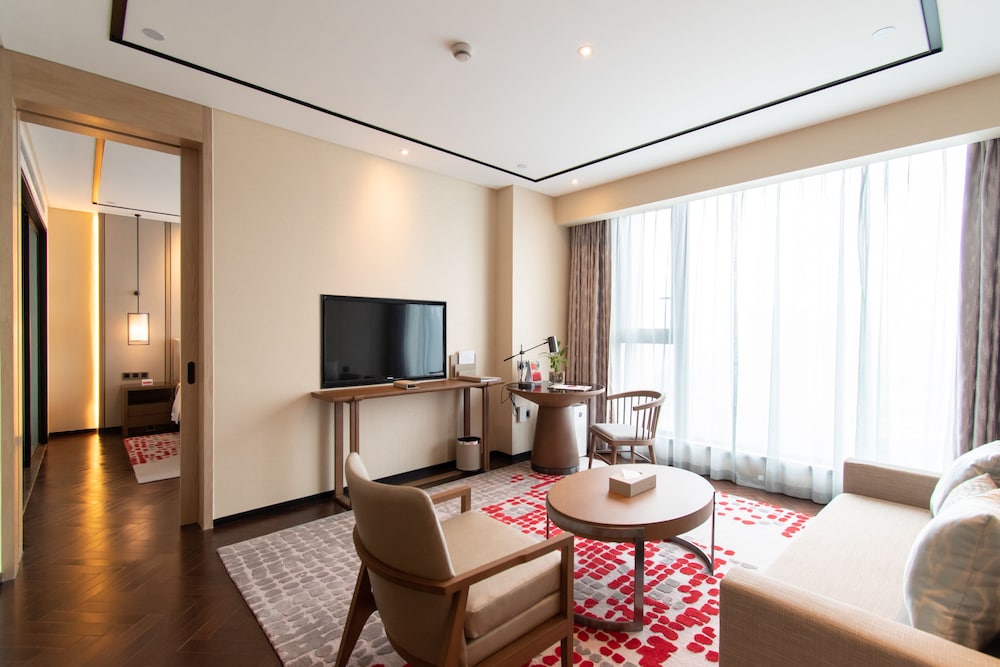 Ramada Plaza by Wyndham Wenzhou Cangnan 42/65