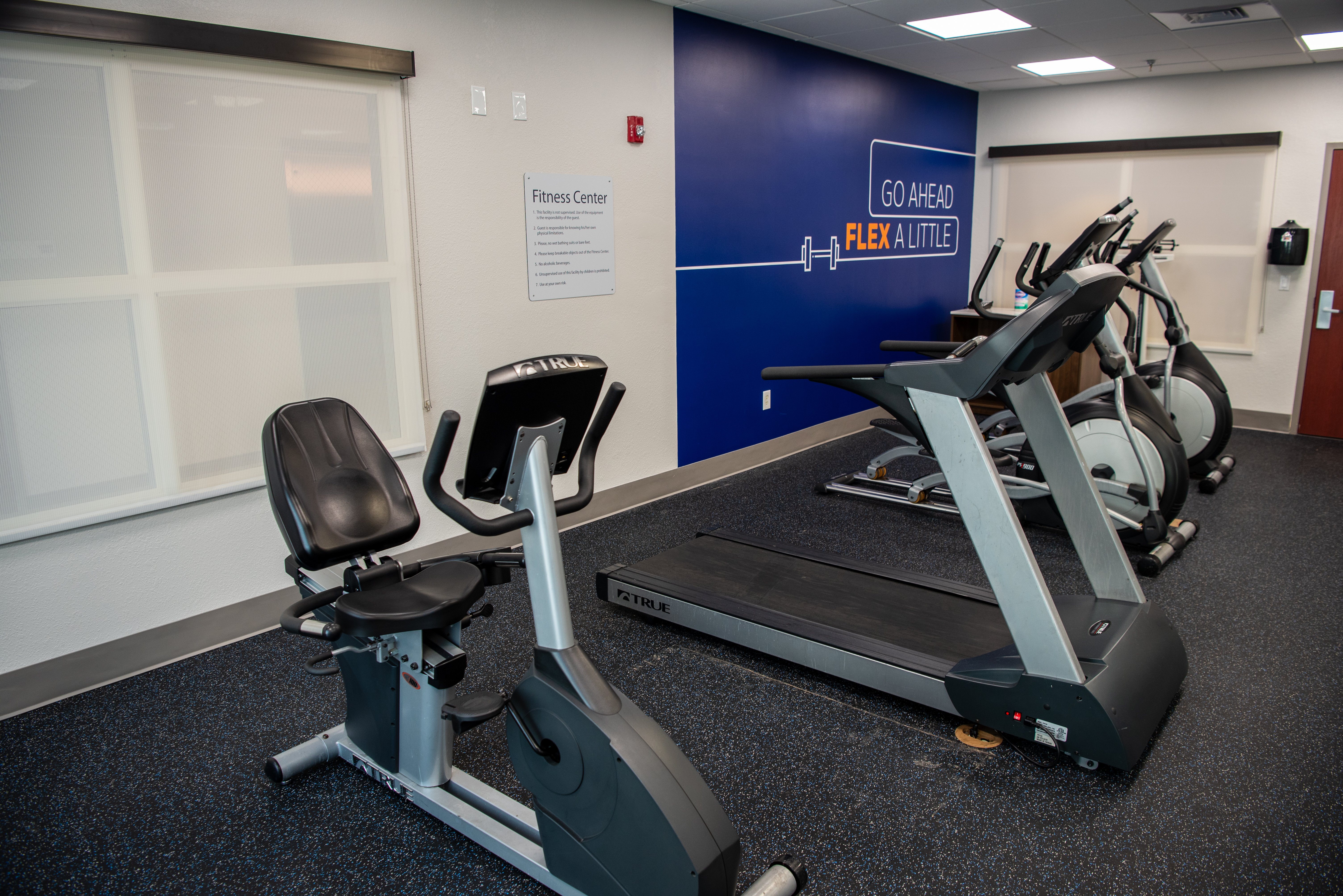 Holiday Inn Express Hotel & Suites Chaffee - Jacksonville West 35/49