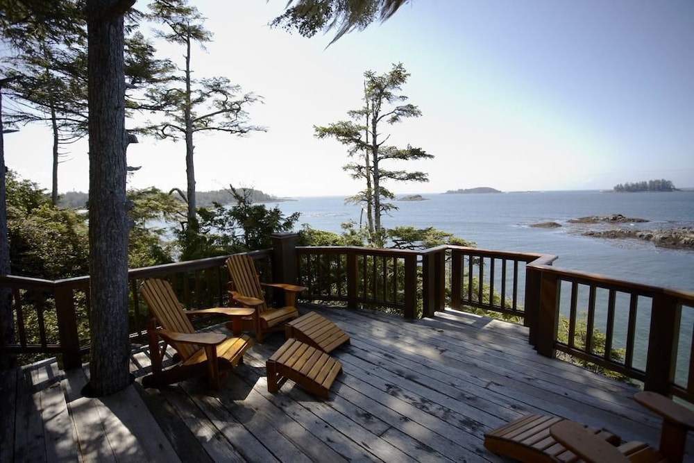 Middle Beach Lodge 2/68