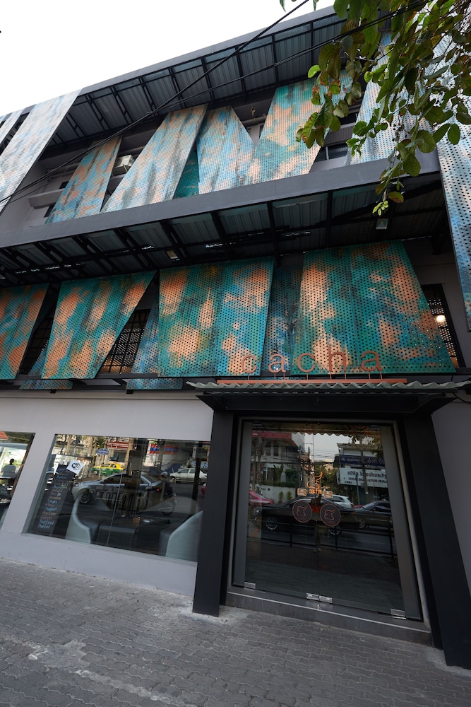 Cacha Hotel 2/50