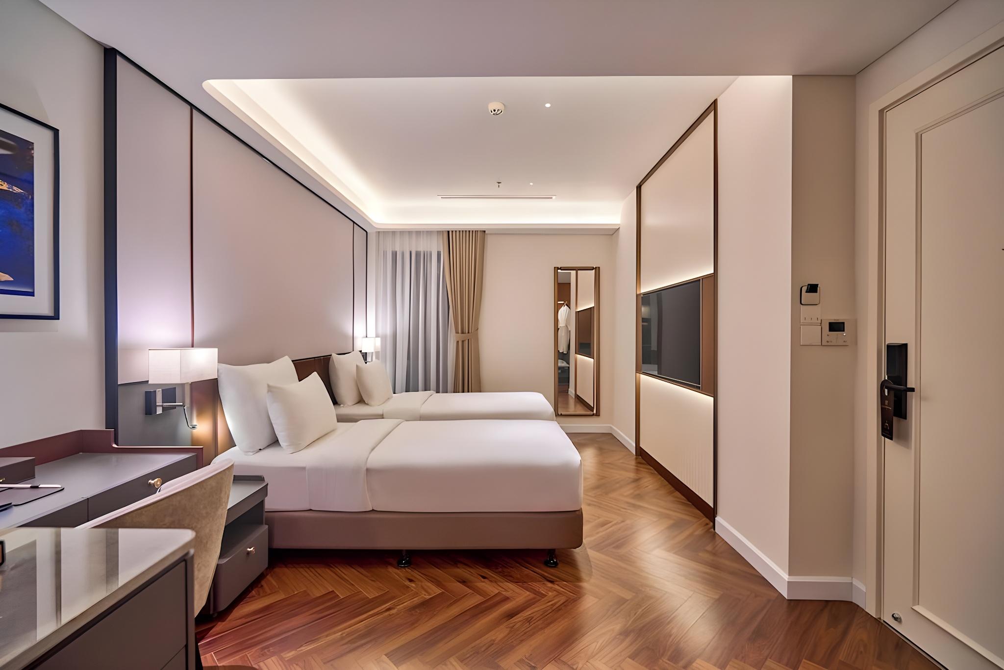 Sky, Beach, Deluxe, Double or Twin Bed
