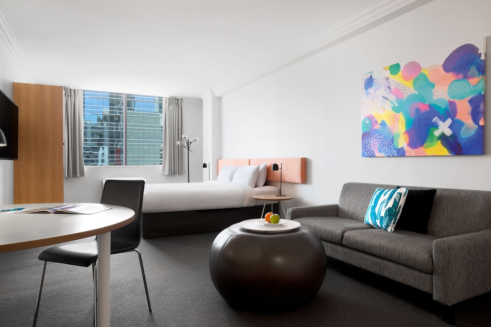 Oaks Perth Hotel 26/61