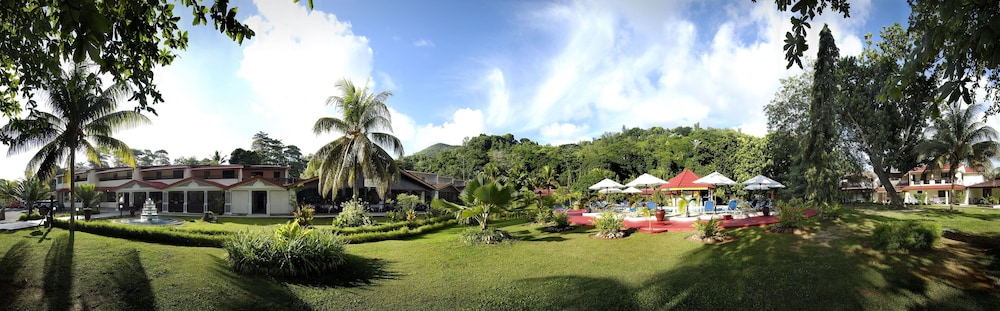 Berjaya Praslin Resort 57/59