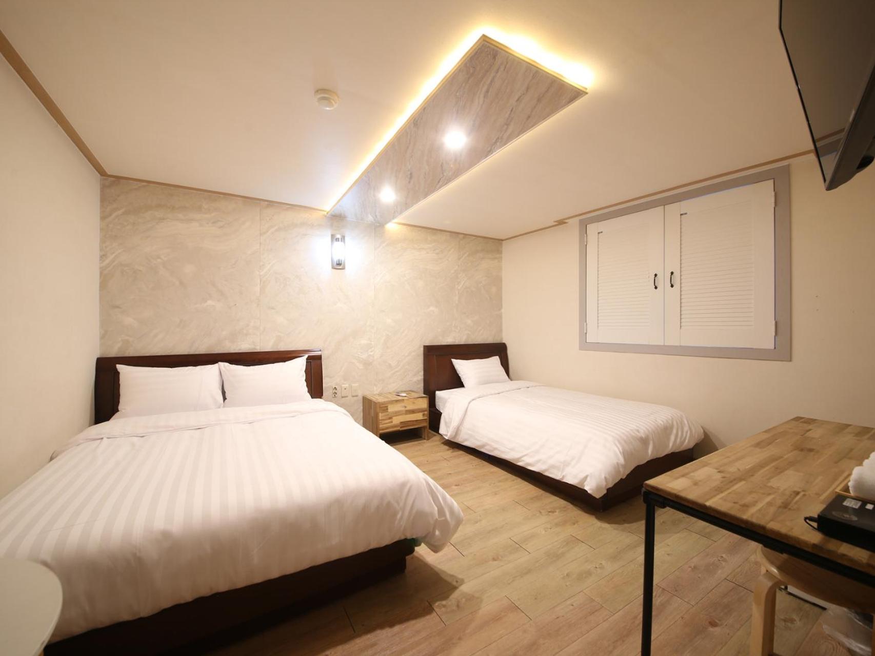 Bobos Hotel 9/31