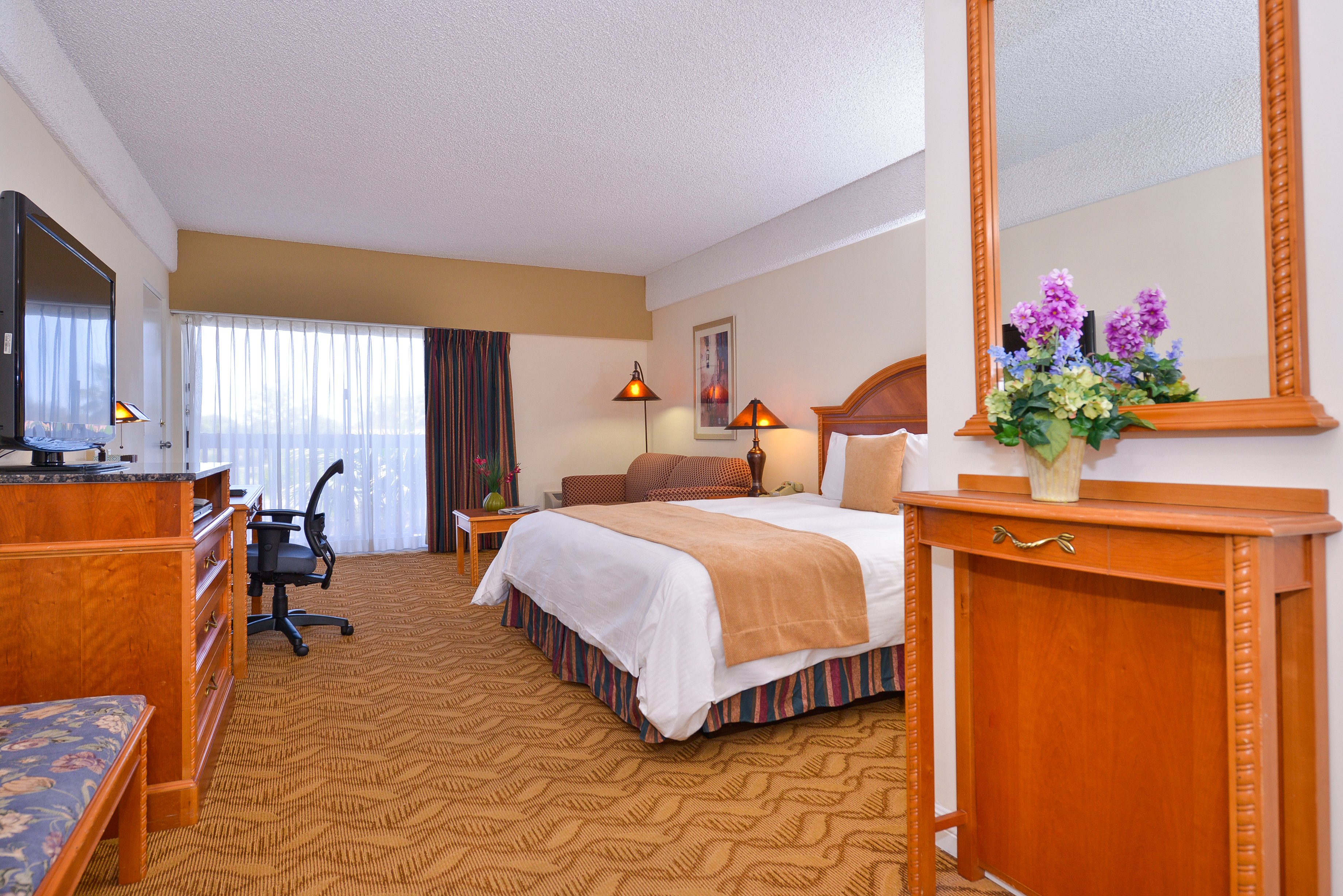 Best Western Plus Thousand Oaks Inn 17/50