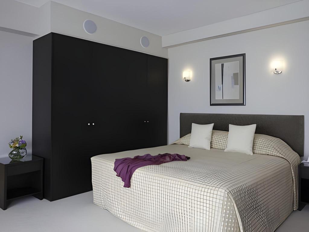 3 Bedrooms, Deluxe, 3 King Beds