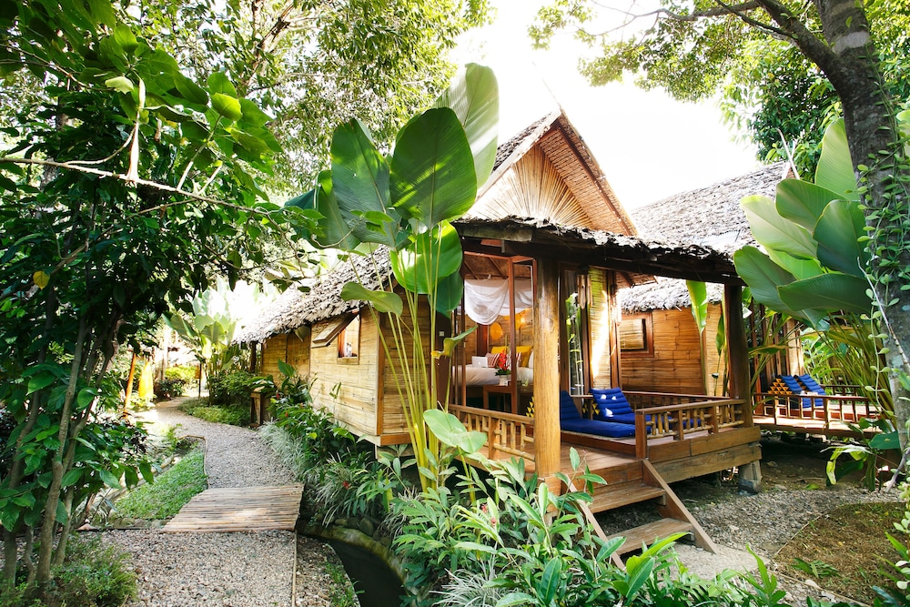 Pai Village Boutique Resort 4/50