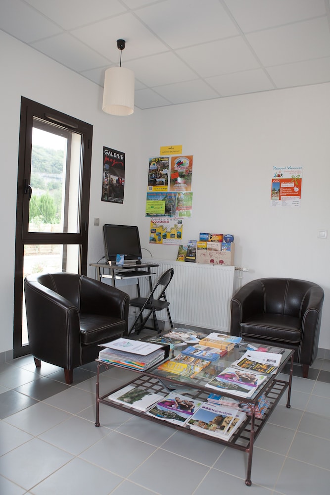 Residence Le Clos du Rocher - Vacanceole 30/60