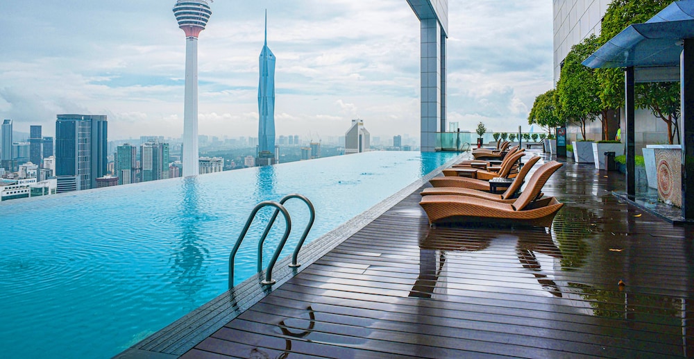 Flixses Suites at platinum KLCC 20/50