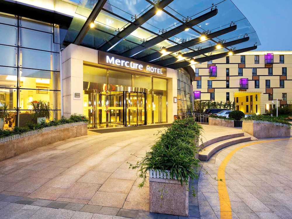 Mercure Beijing Downtown 67/71