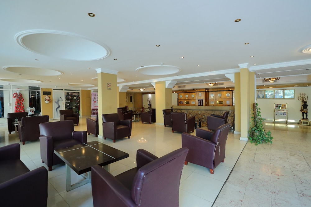 OYO 112 Semiramis Hotel 10/45