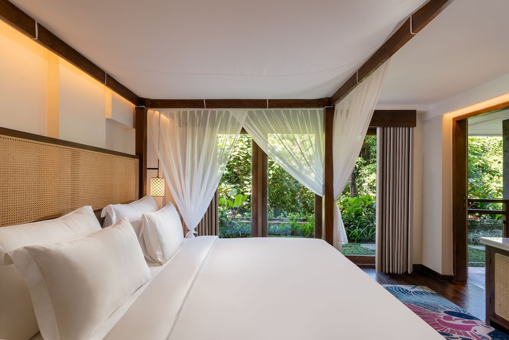 Premier, Junior Suite, King Bed, Nature View