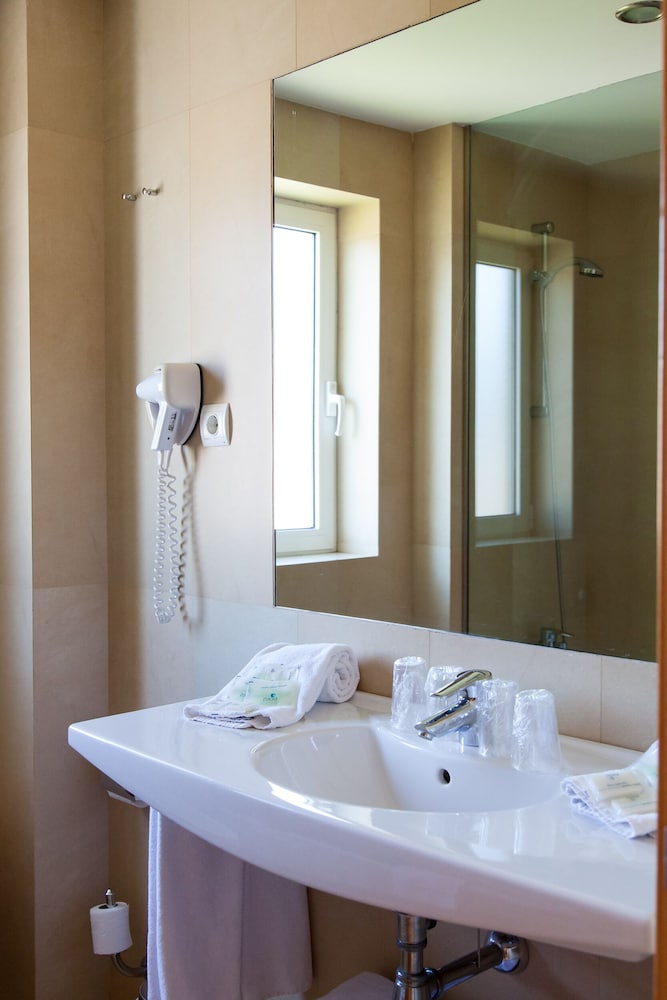 Miera Hotel 32/32