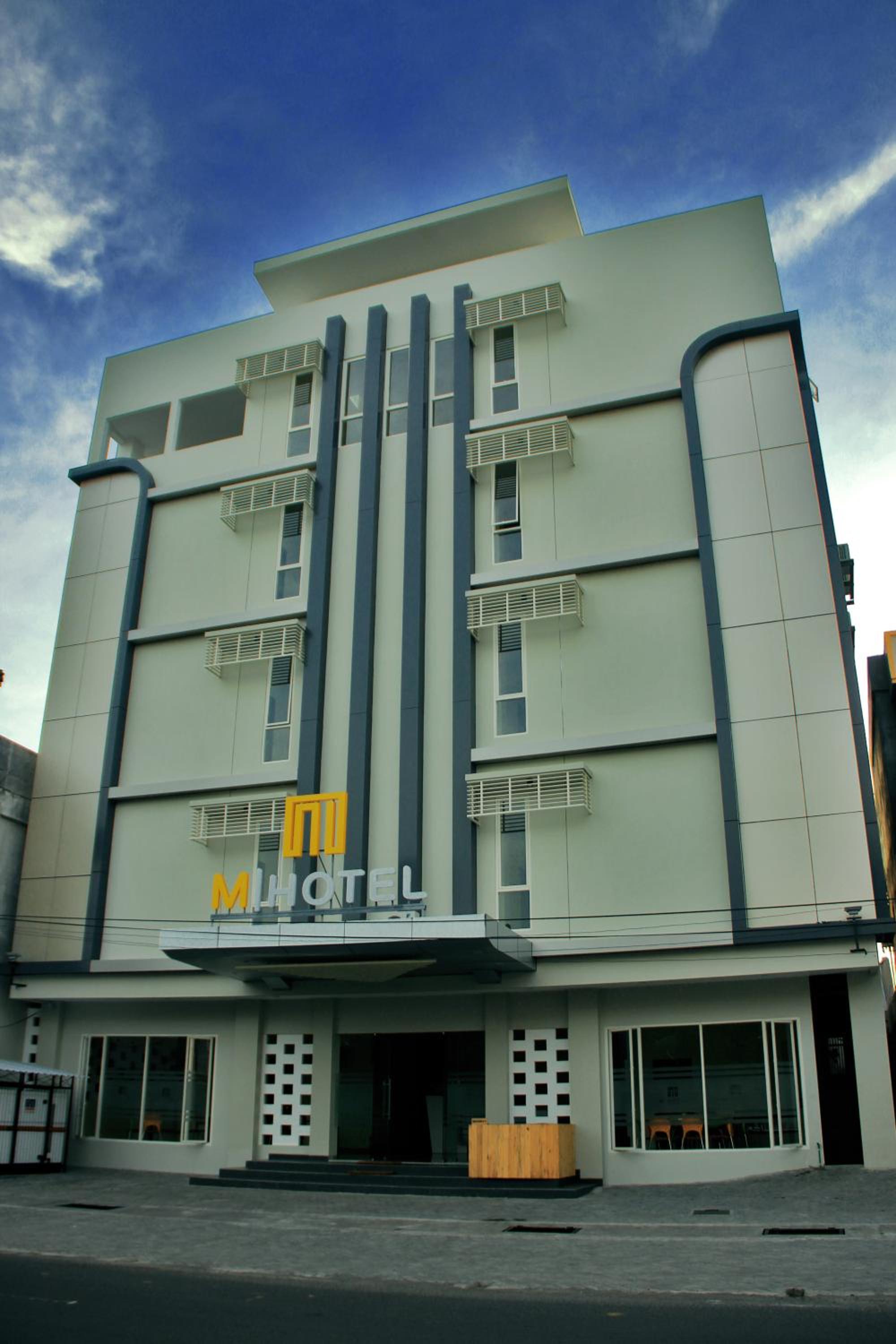 M HOTEL 5/70