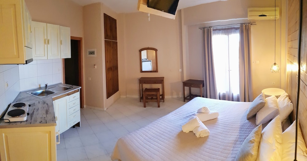 Anemos Hotel 40/59