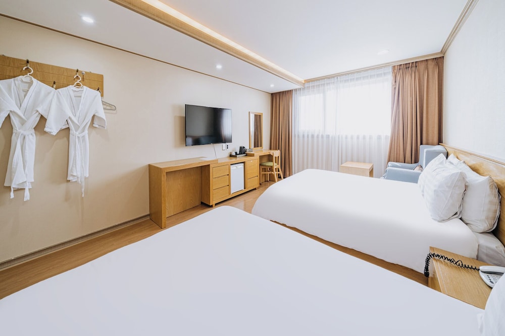 Nohyung Hotel 24/42