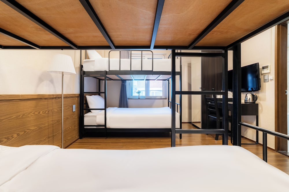 غرفة عائلية رباعية بأسرّة بطابقين، Soo Song Guest House 7/10