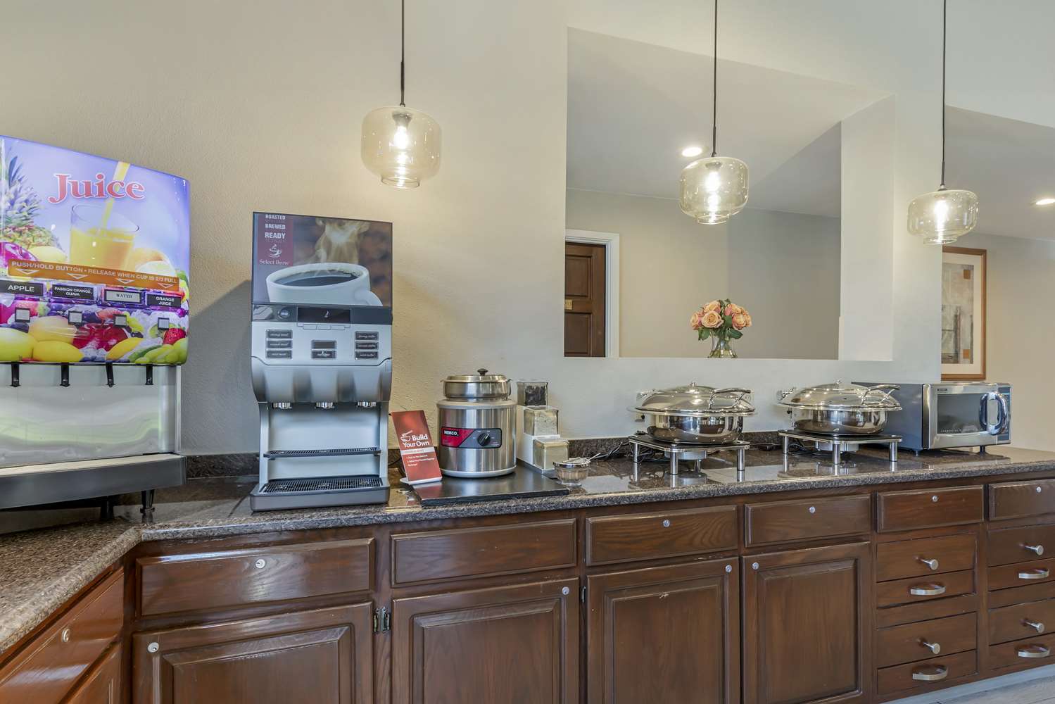 Best Western Plus Executive Inn 39/47