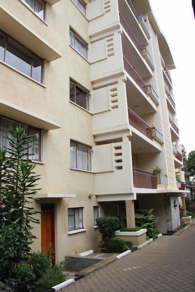 Mimosa Court Apartments 38/50