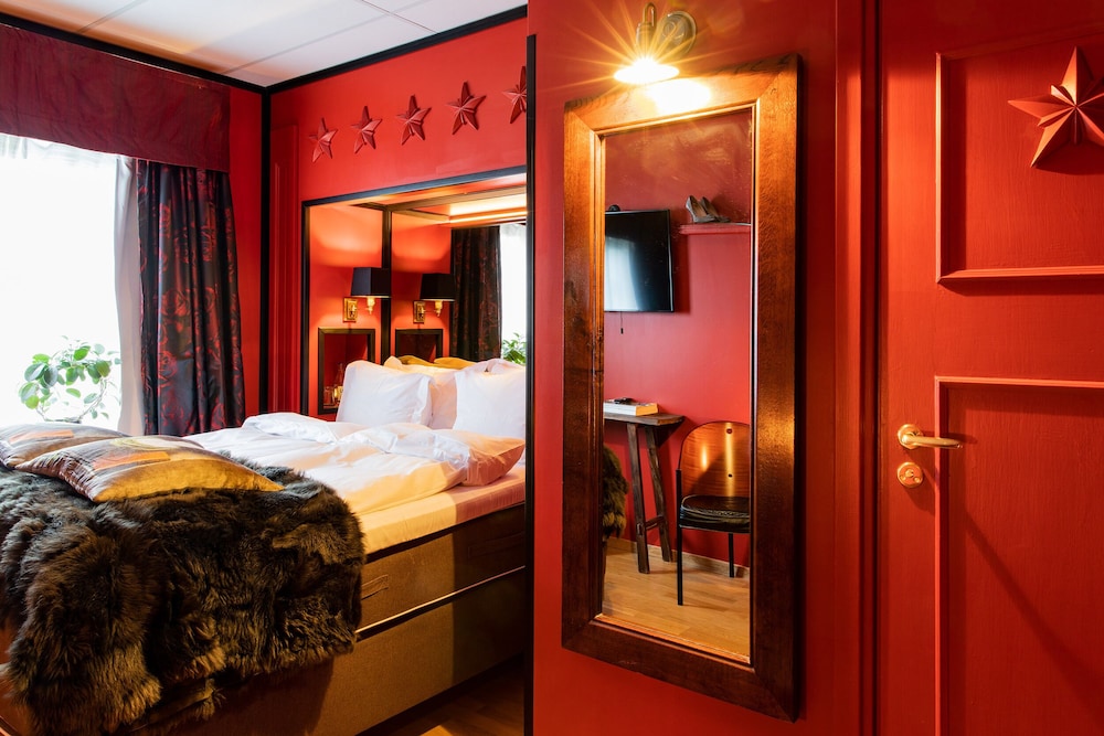 غرفة بسرير مزدوج، Bomans Hotell i Trosa 2/6