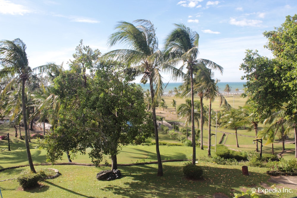 Fort Ilocandia Resort Hotel 29/50