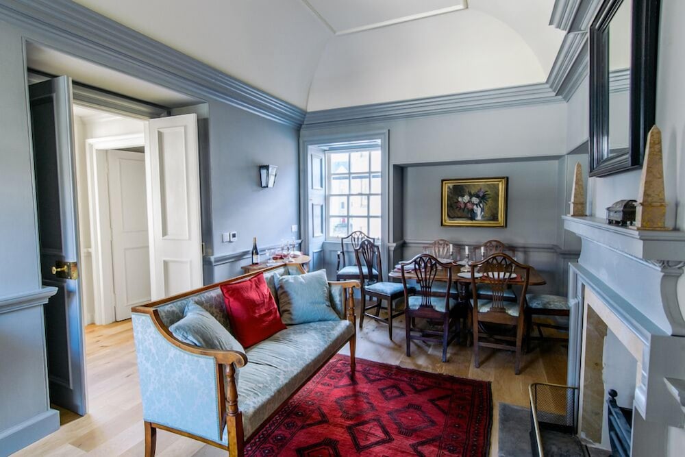 The Pavilion At Lamb's House 18/29