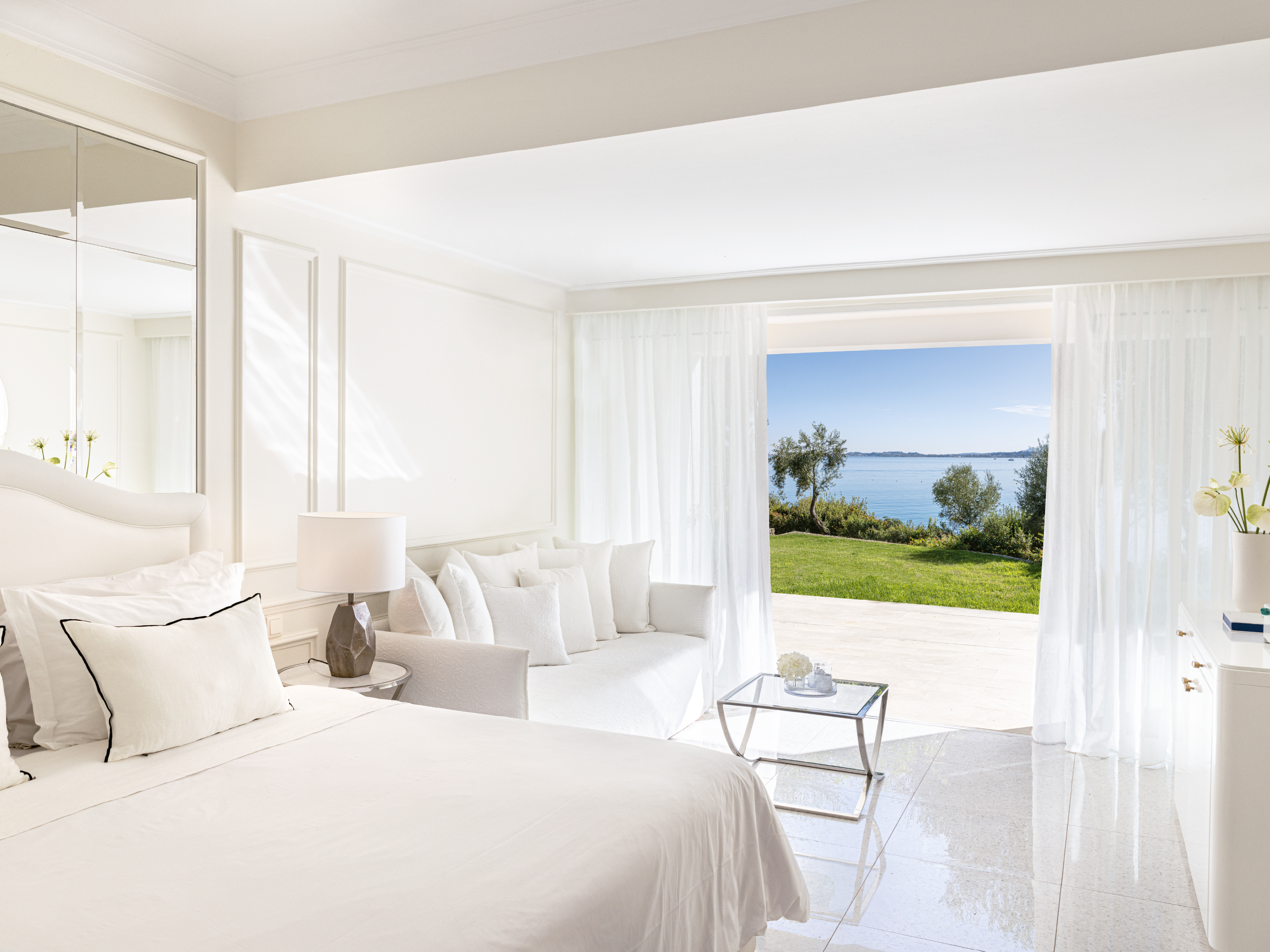 JUNIOR SUITE, WATER FRONT