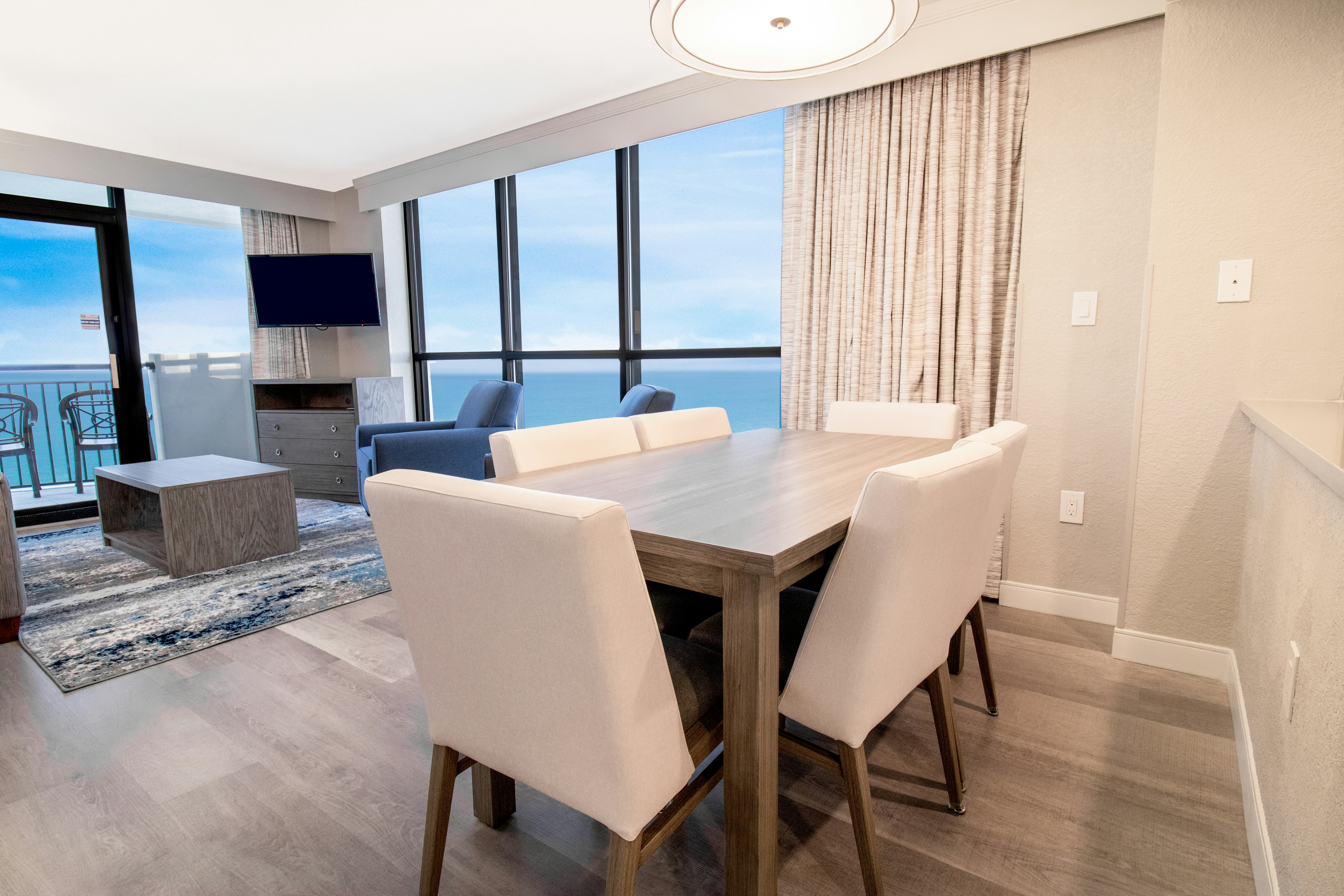 Breakers Resort 61/80