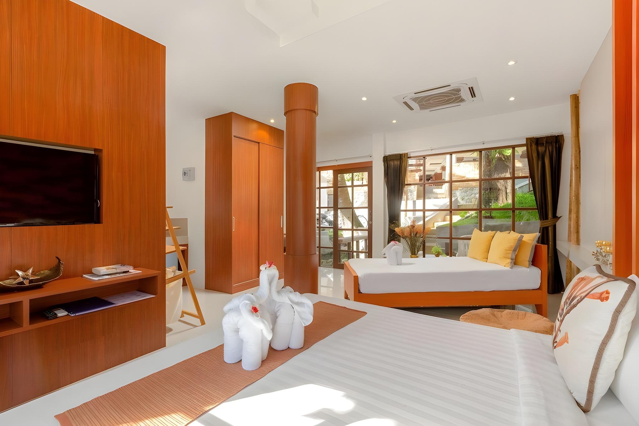 Deluxe, Suite, Bungalow