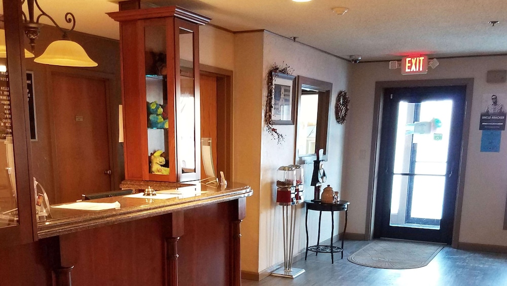 Iveys Motor Lodge Houlton 7/63