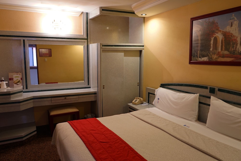Hotel Monaco 21/62