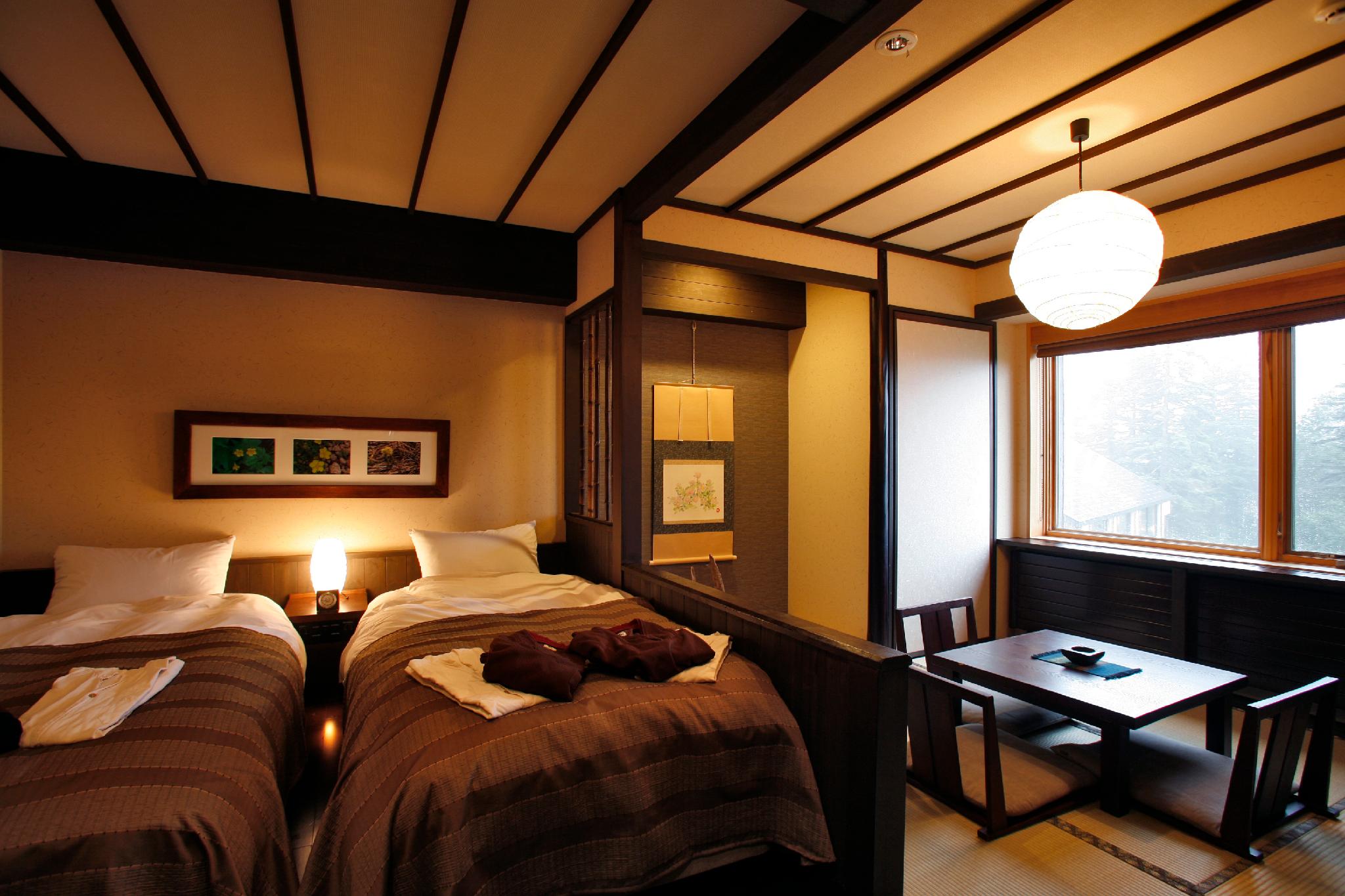 Japanese Western, Classic, 2 Beds, Forest View