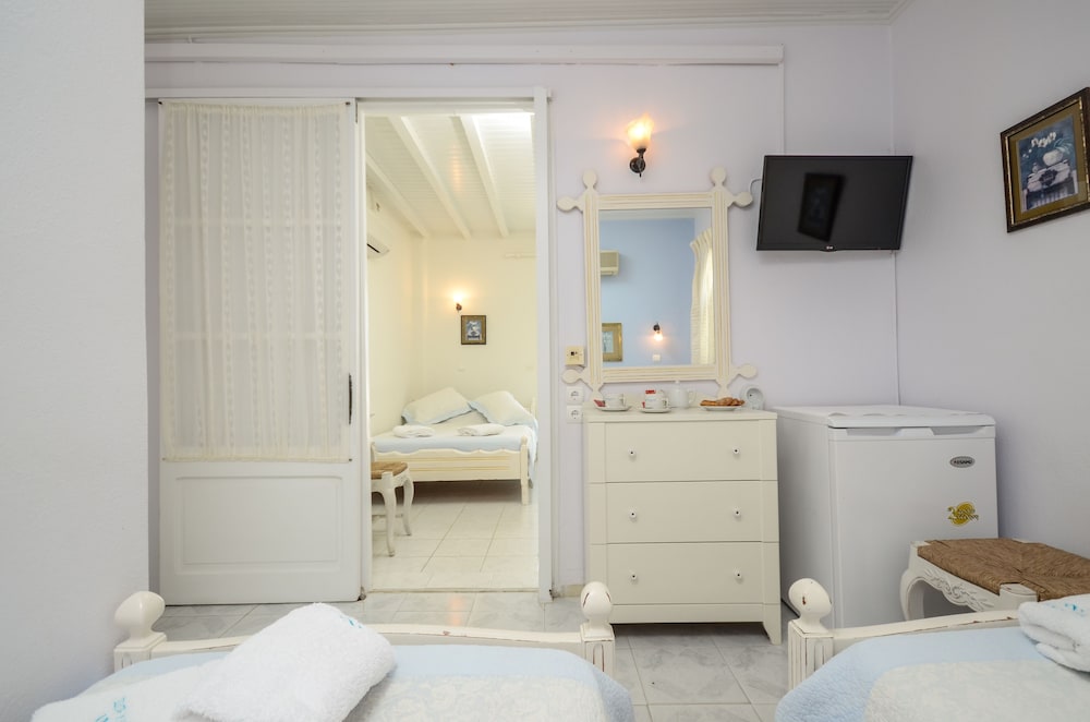 Hotel Kymata 23/68