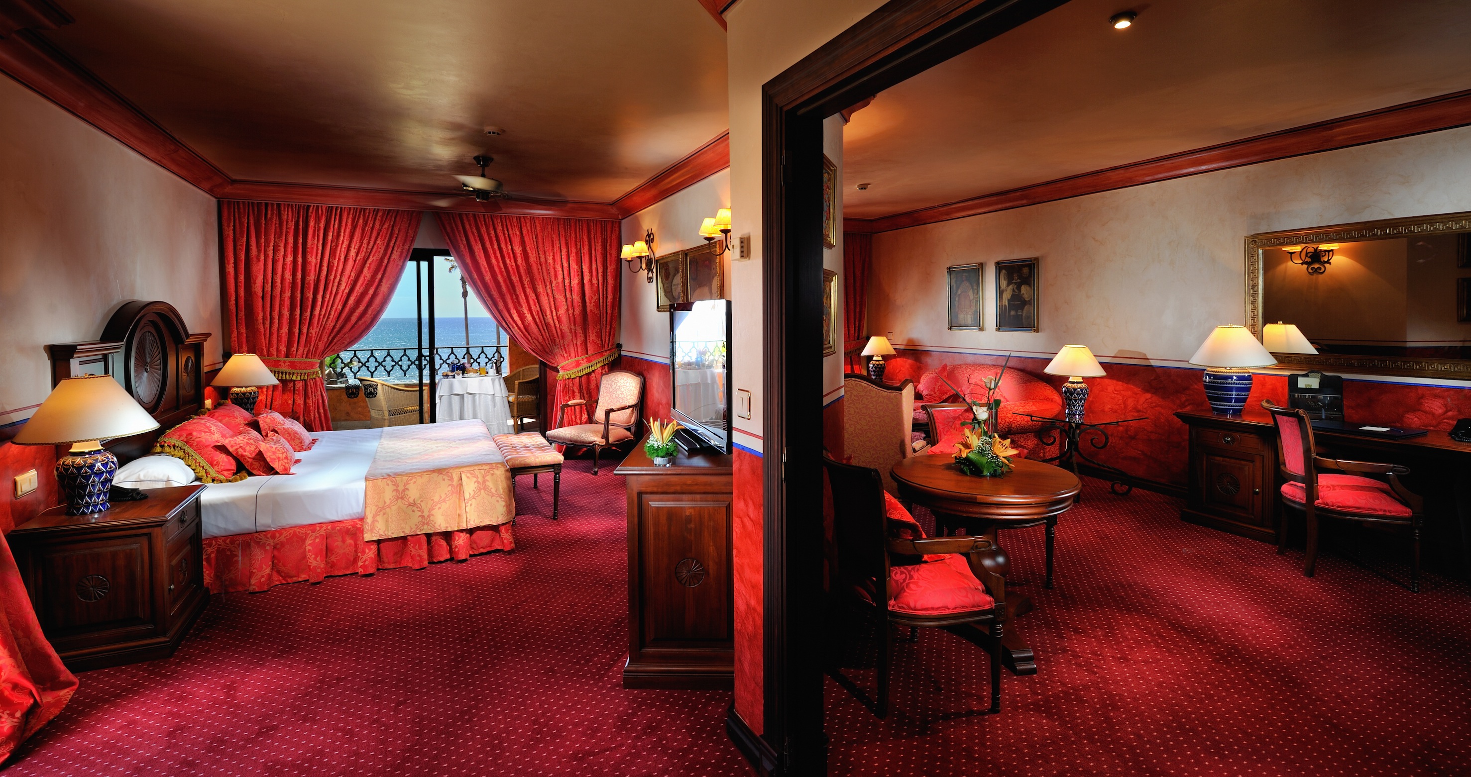 جناح، Europe Villa Cortes 6/10