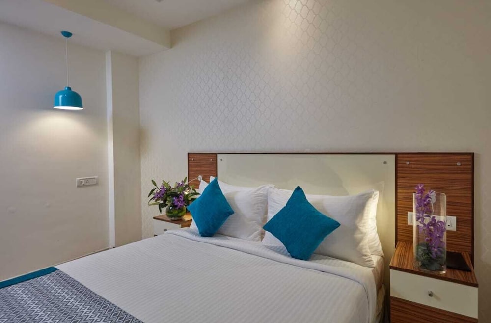 Regenta Inn Indiranagar 12/32