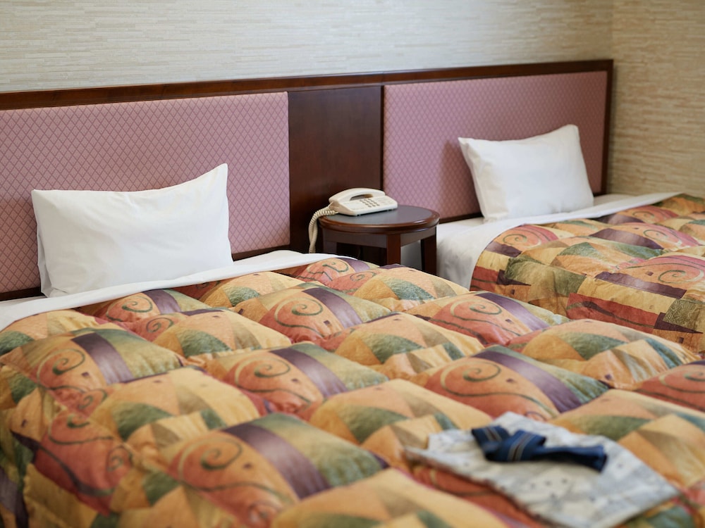 Gamagori Hotel 26/56