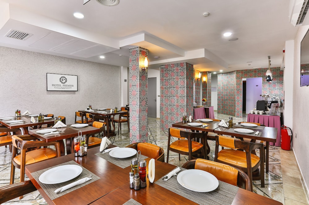Hotel Premier 58/71