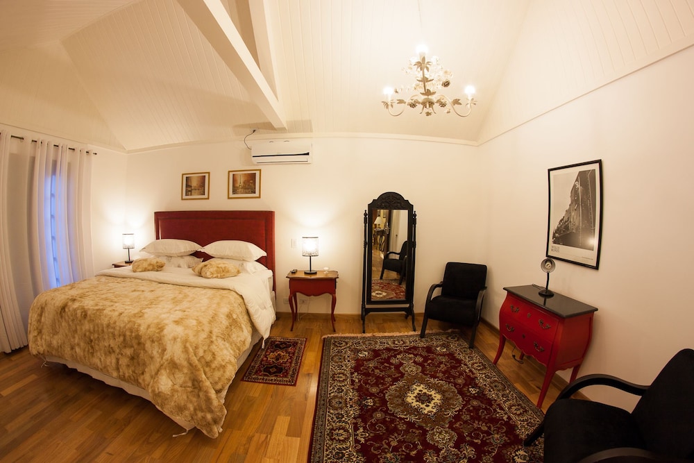 Casablanca Hotel Boutique 12/78