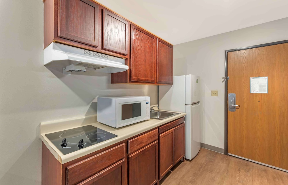 Studio 6 Extended Stay Little Rock Southwest AR 49/50
