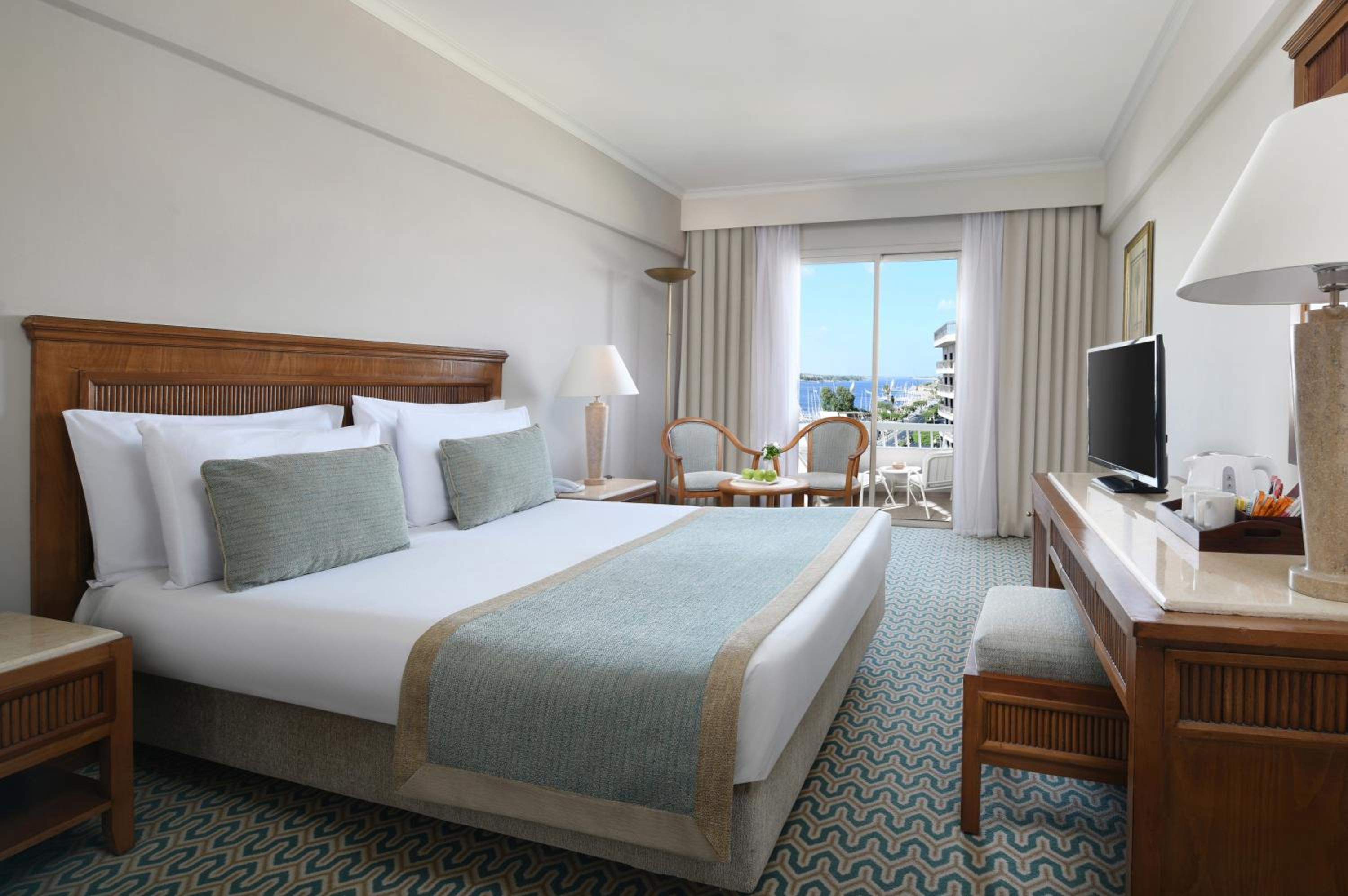 Superior, Double or Twin Bed, Lateral Side Nile View