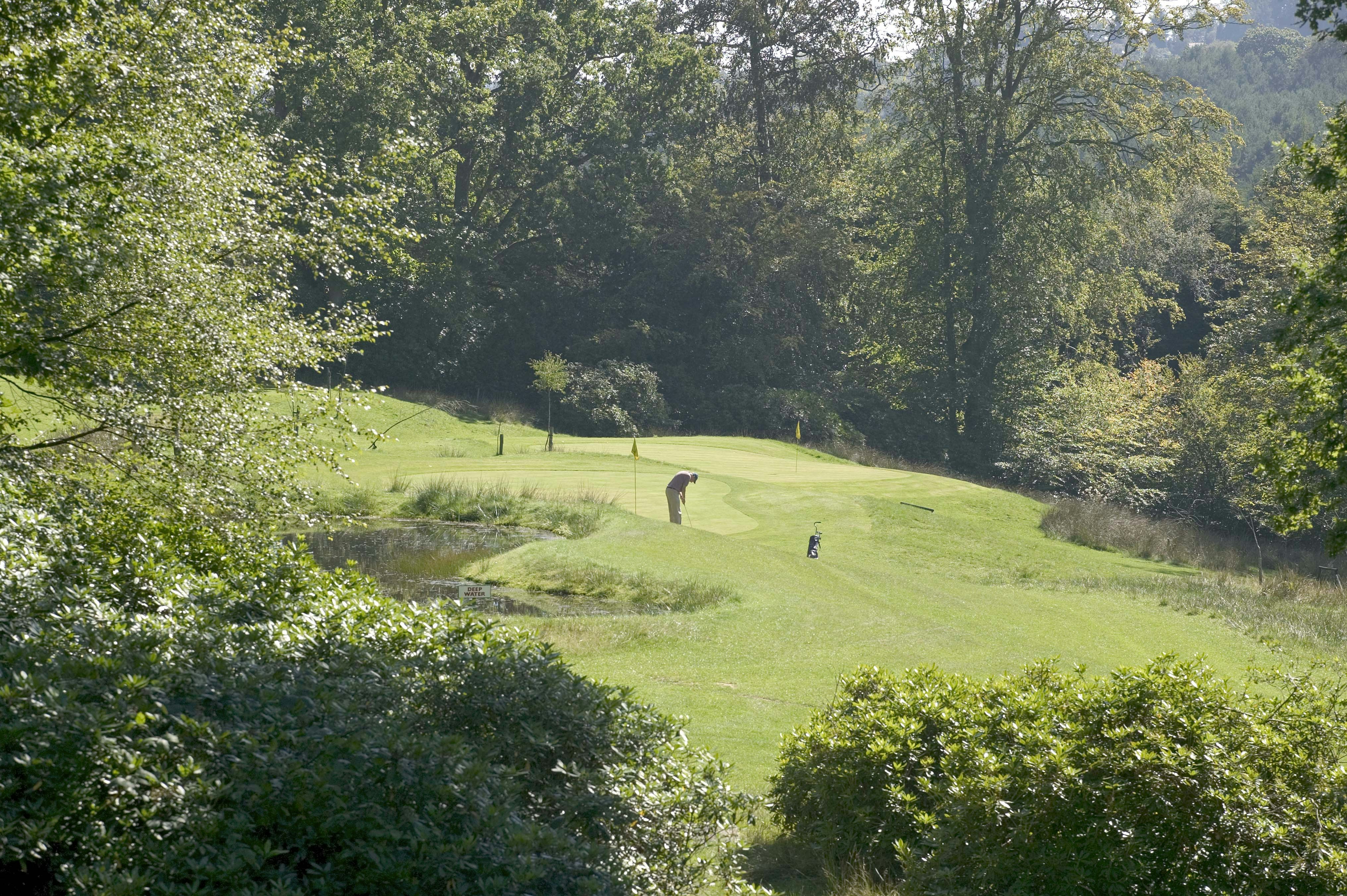 Ashdown Park Hotel And Country Club 78/84