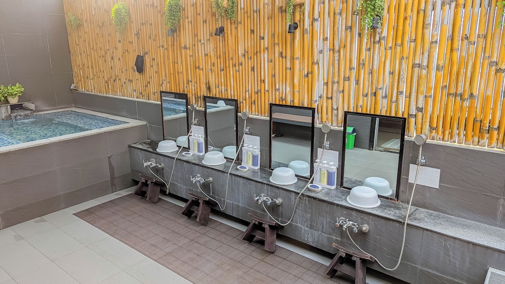 Azumaya Hotel Phnom Penh 44/50