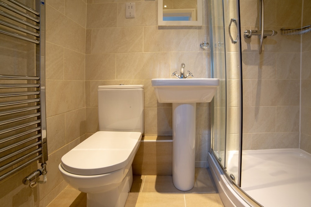 OYO Lonsdale Guest House 45/50