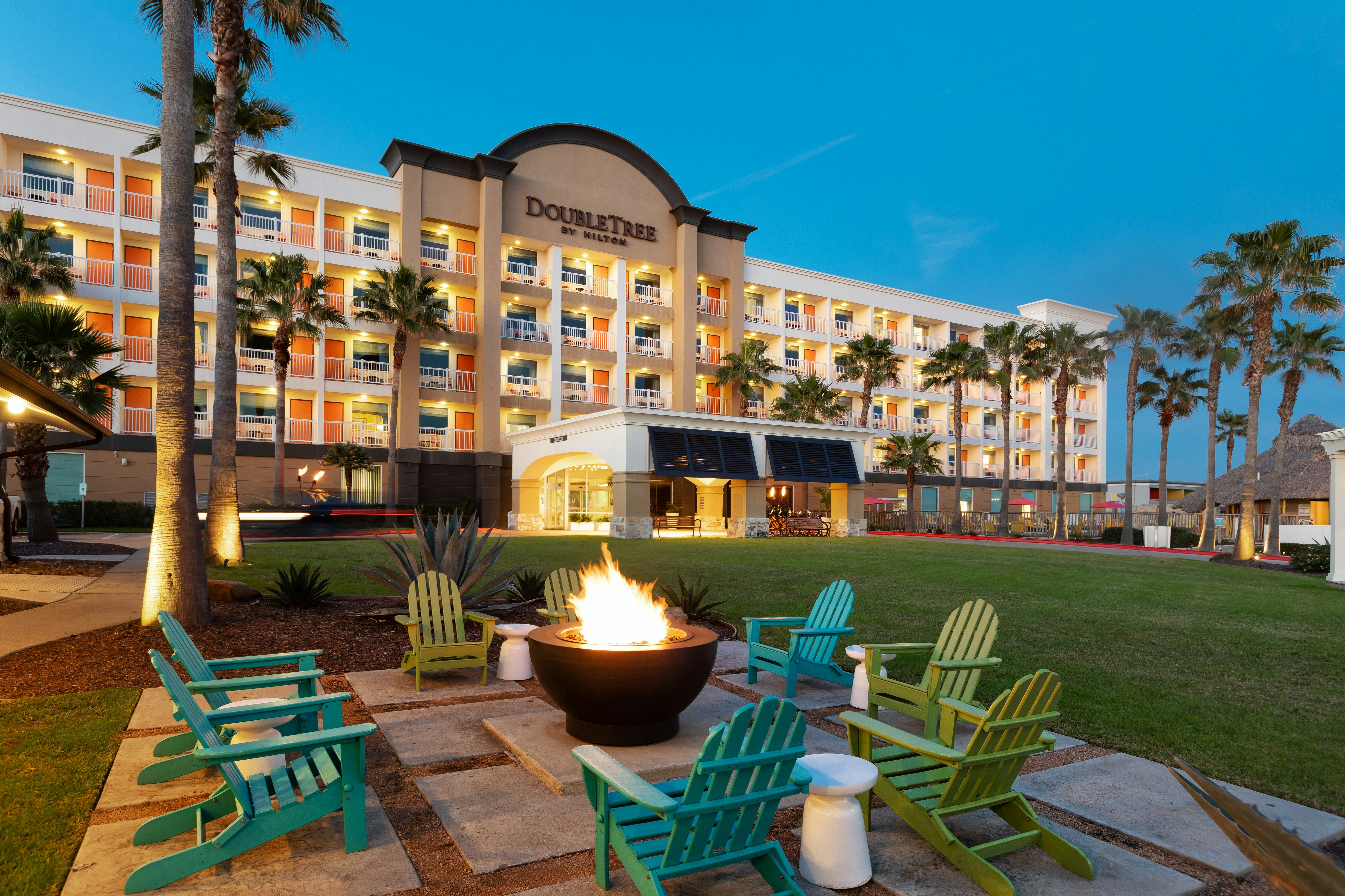 Doubletree By Hilton Hotel Galveston Beach 82/85