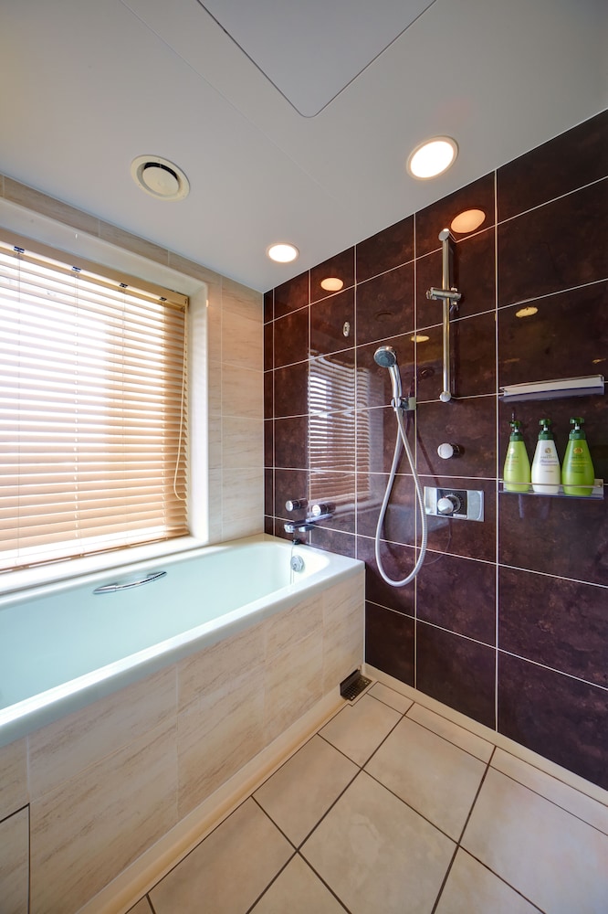 Smile Hotel Naha City Resort 30/50